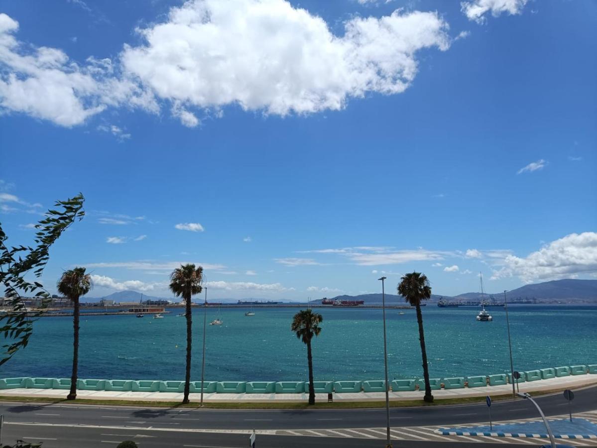 Vistas A 3 Paises Y 2 Continentes 1º Linea De Playa A 5 Minutos De Gibraltar Apartment La Linea de la Concepcion Ngoại thất bức ảnh